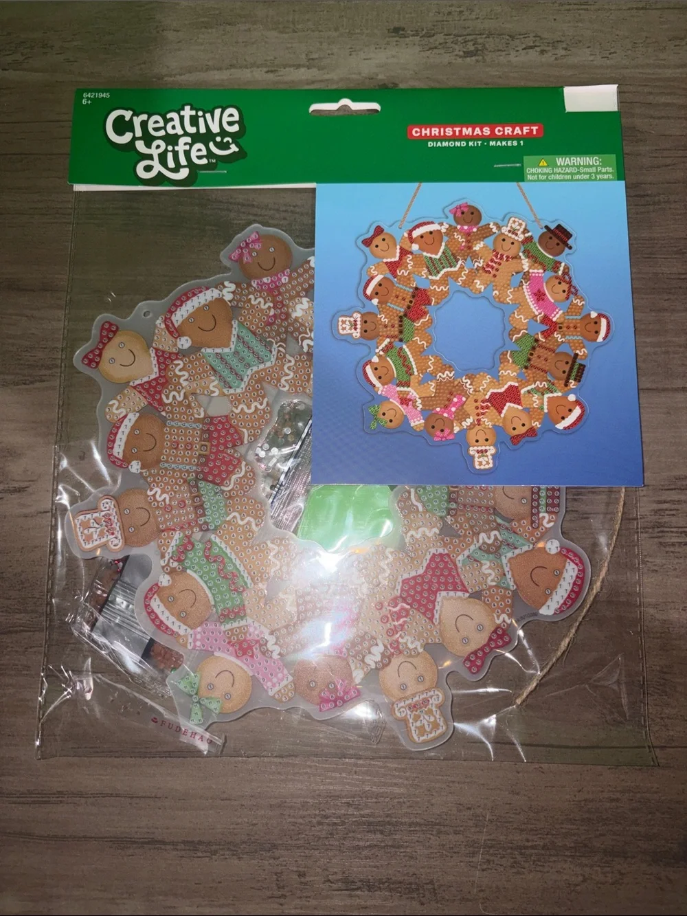 Creative Kids DIY Gingerbread Wreath Christmas Craft Kit New